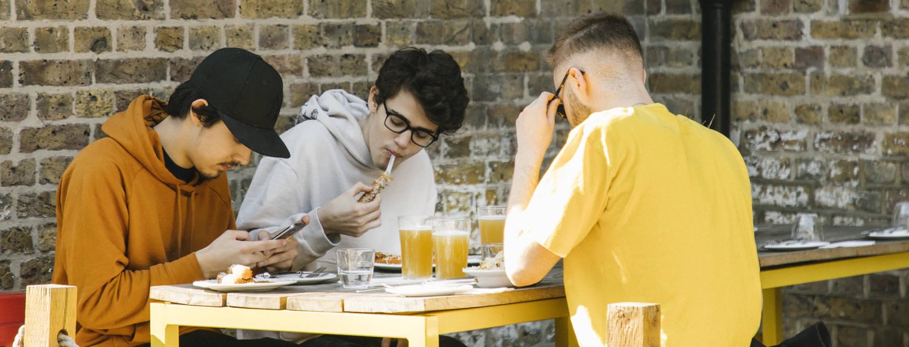 article-banner